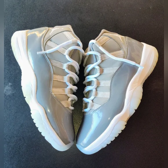 Air Jordan 11 Retro Cool Grey (2021) Men's size 9 - Picture 3 of 7
